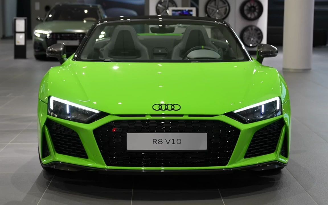 全方位实拍奥迪跑车-2023款奥迪r8 spyder v10性能quattro (620hp)!
