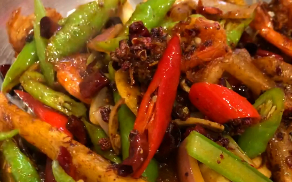 干锅香辣虾配方老油130克干锅料50克豆瓣10克干花椒5克干辣椒节30克