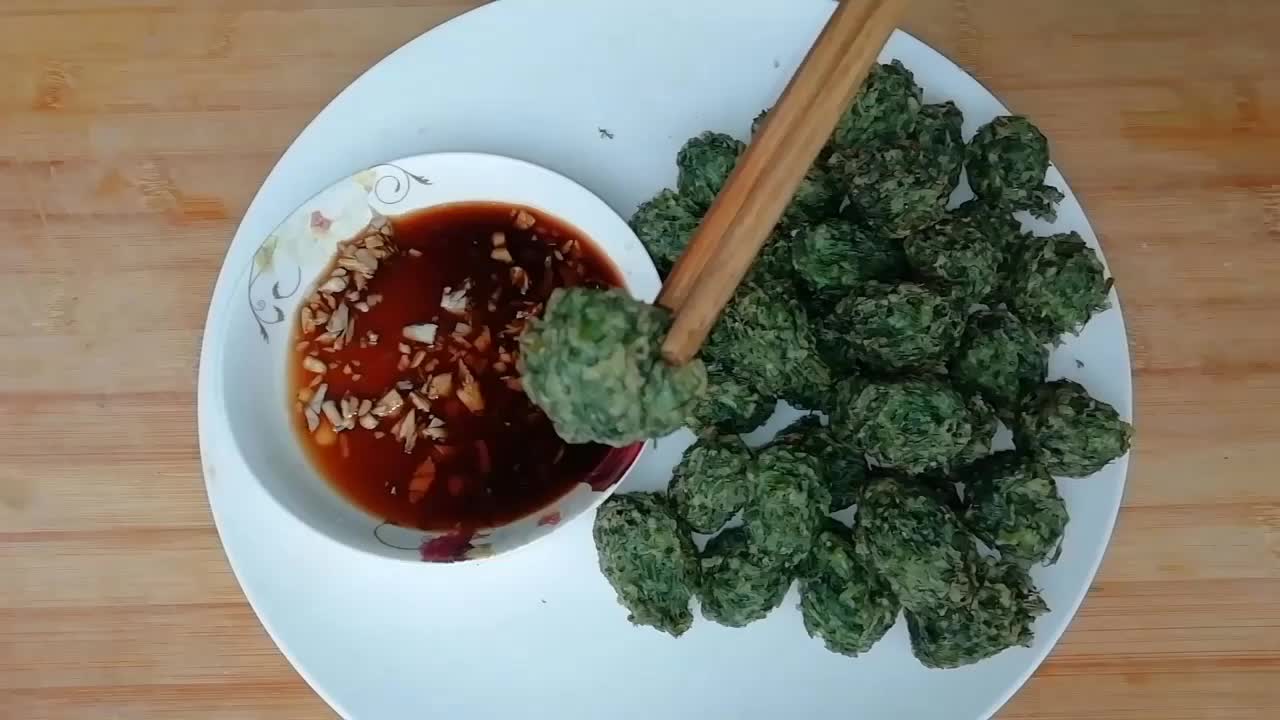 茴香别再包饺子了,教你做茴香丸子,外焦里嫩不变色,比吃肉还香哔哩哔哩bilibili