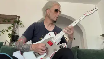 Download Video: 【John 5】五爷的练琴日常