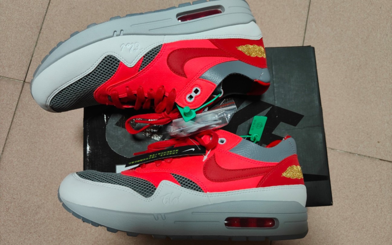 nike死亡之吻3.0 solar red clot开箱