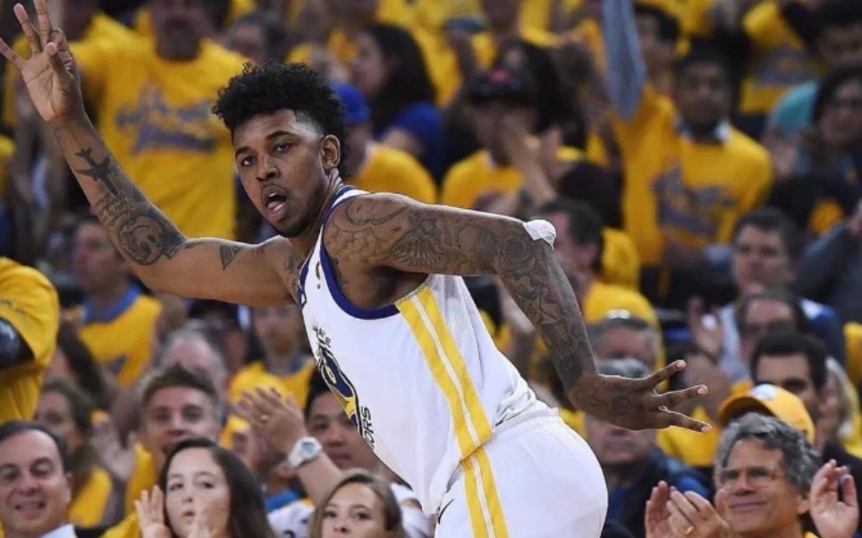 nba2kol2 尼克杨霸气三分绝杀