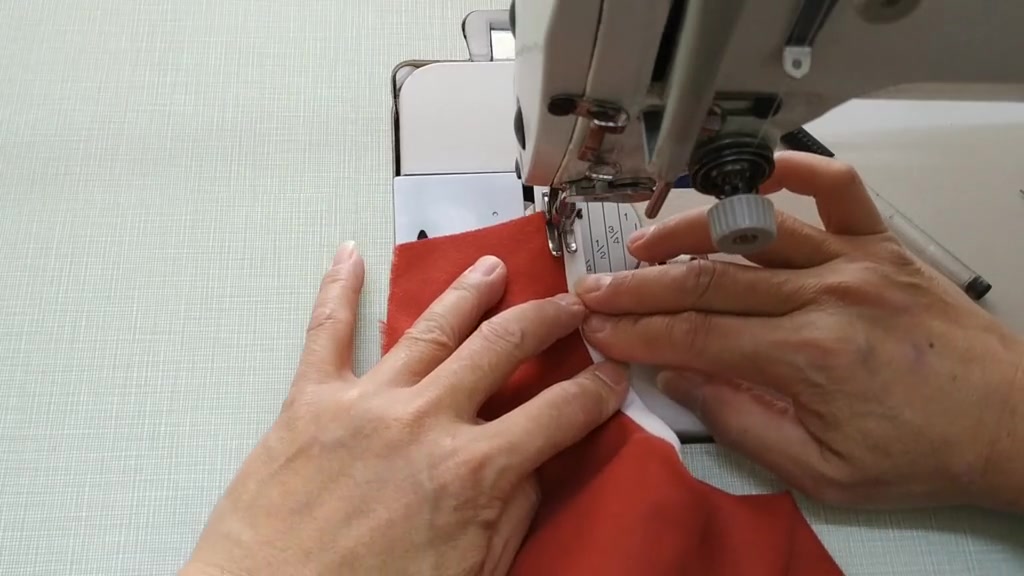 外滚边包边技巧没有包边器也能缝制好看的圆领包边