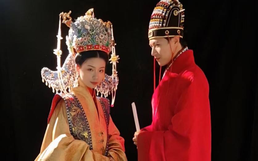 【明宫词】大明帝后大婚服饰预告 皮弁服与燕居冠服