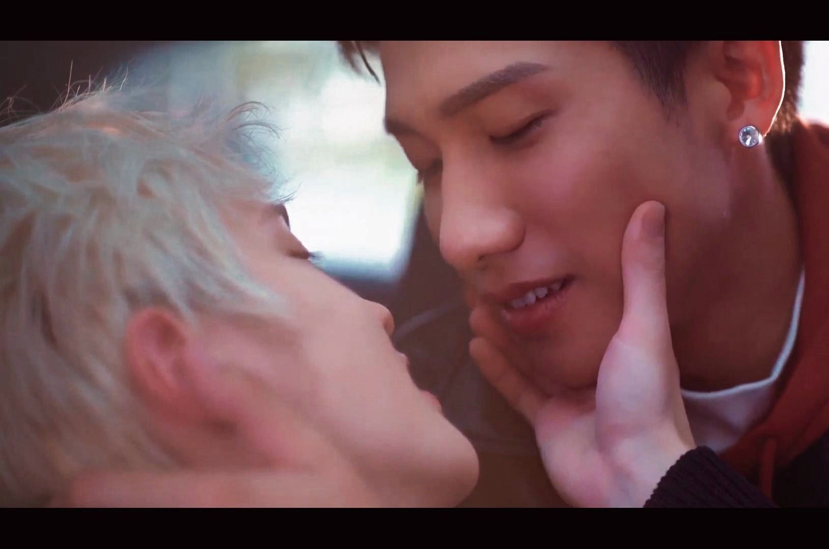 【陈毅*艾迪】像陈毅这么迟钝的人,会等他的只有艾迪,从小等到大,等到