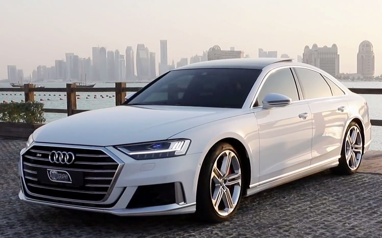 全新2021年奥迪s8 豪华外观和内饰