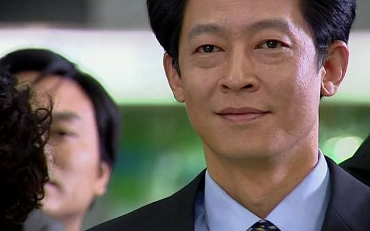 h02 郭小鹏不仅智商高会挣钱,哄女人也是一套一套的,这才是男人该有的