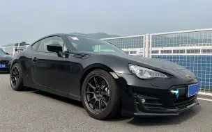 Descargar video: 原厂动力斯巴鲁BRZ 宁波国际赛道 2'05.38