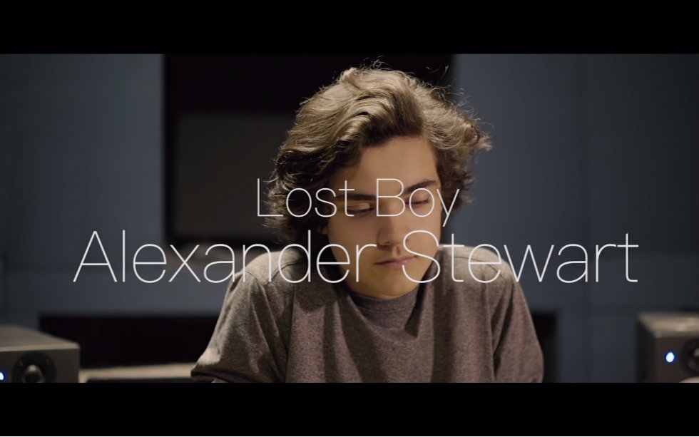 [图]Lost boy cover by Alexander Stewart