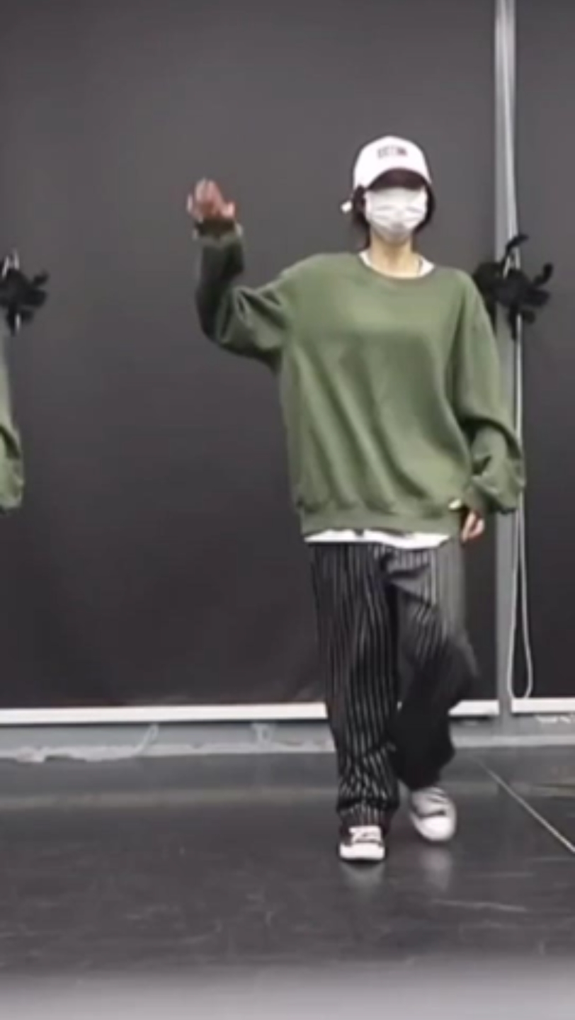 手势网红舞达人招募:1hd吾街舞周年camphellodance黄潇 马晓龙derek