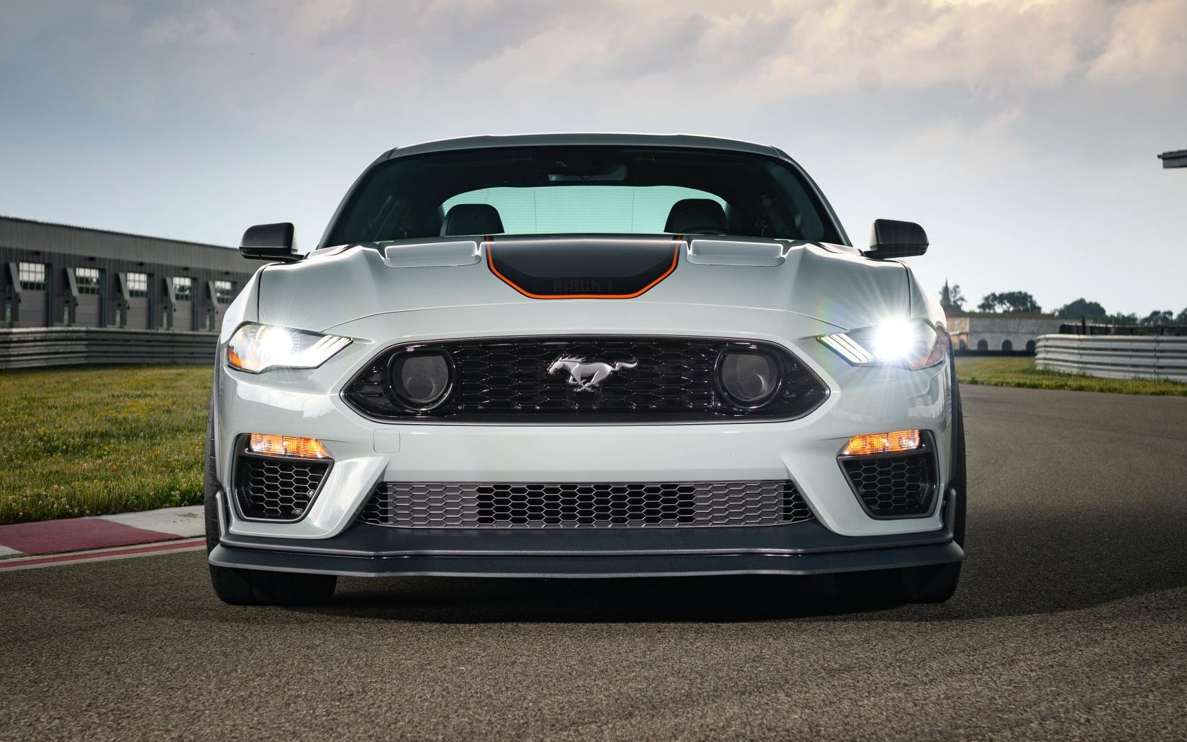 我愿称之为最帅野马,全新mustang mach 1经典款发布 - 5.0自吸v8