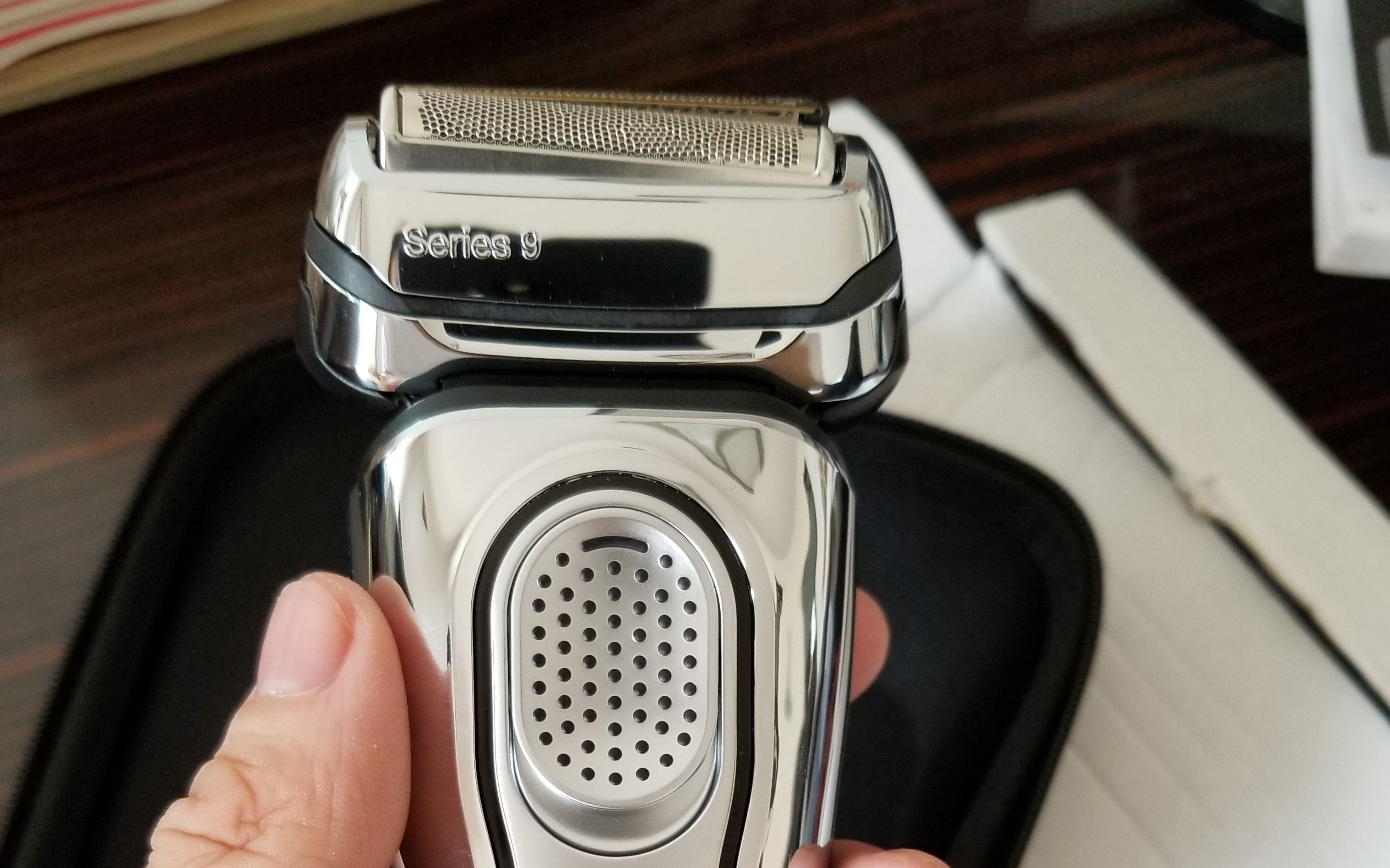 活动  博朗9395cc开箱视频 618种草 2000块的剃须刀都有什么?