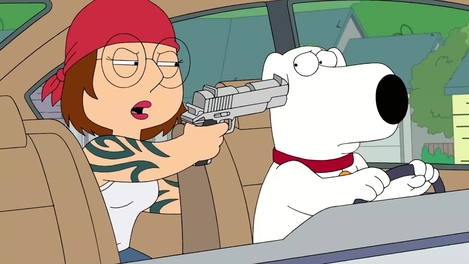 恶搞之家:梅根因爱入狱,出狱后翻身做主人暴打皮特 (1)