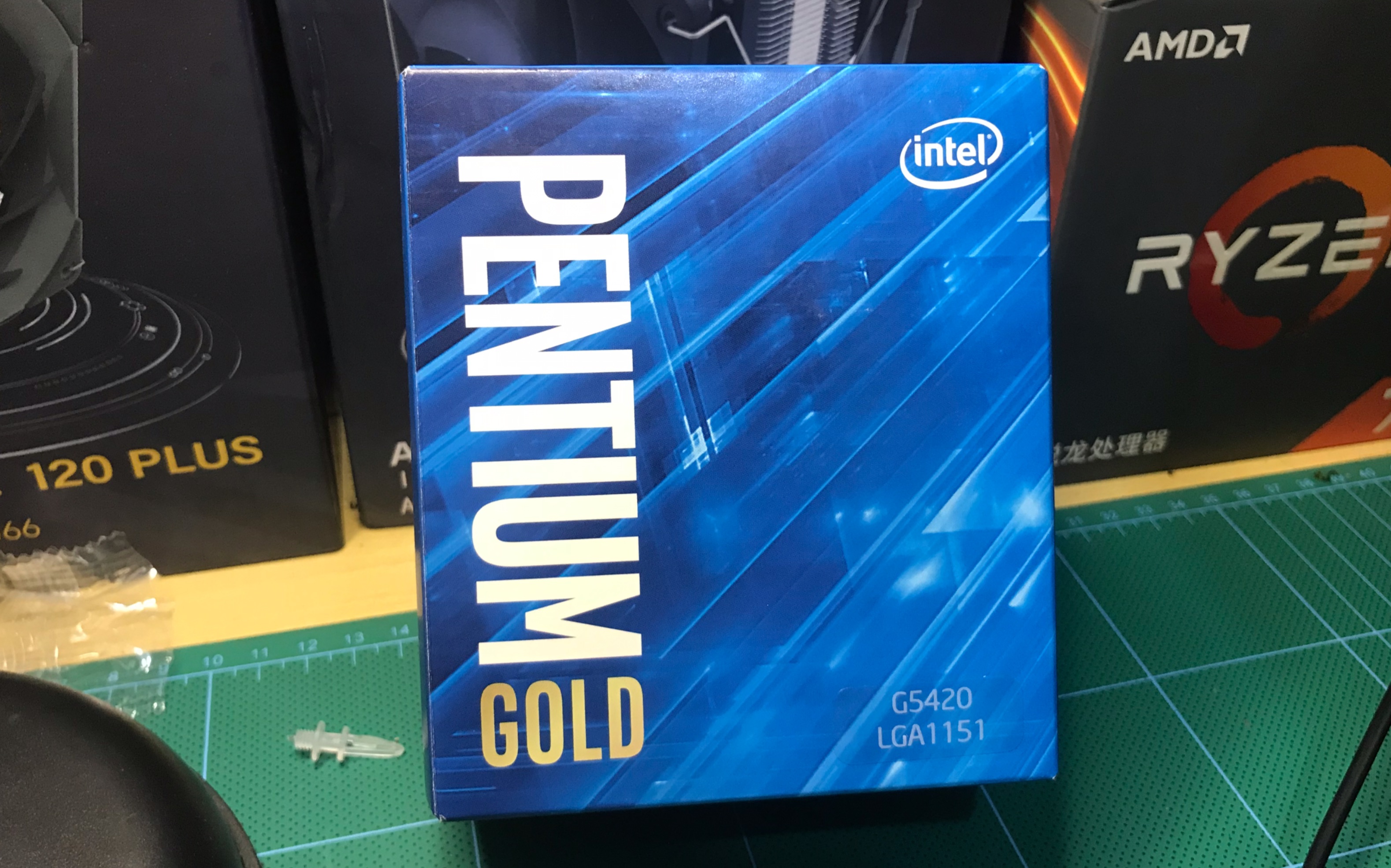 装一台奔腾g5420主机用来办公