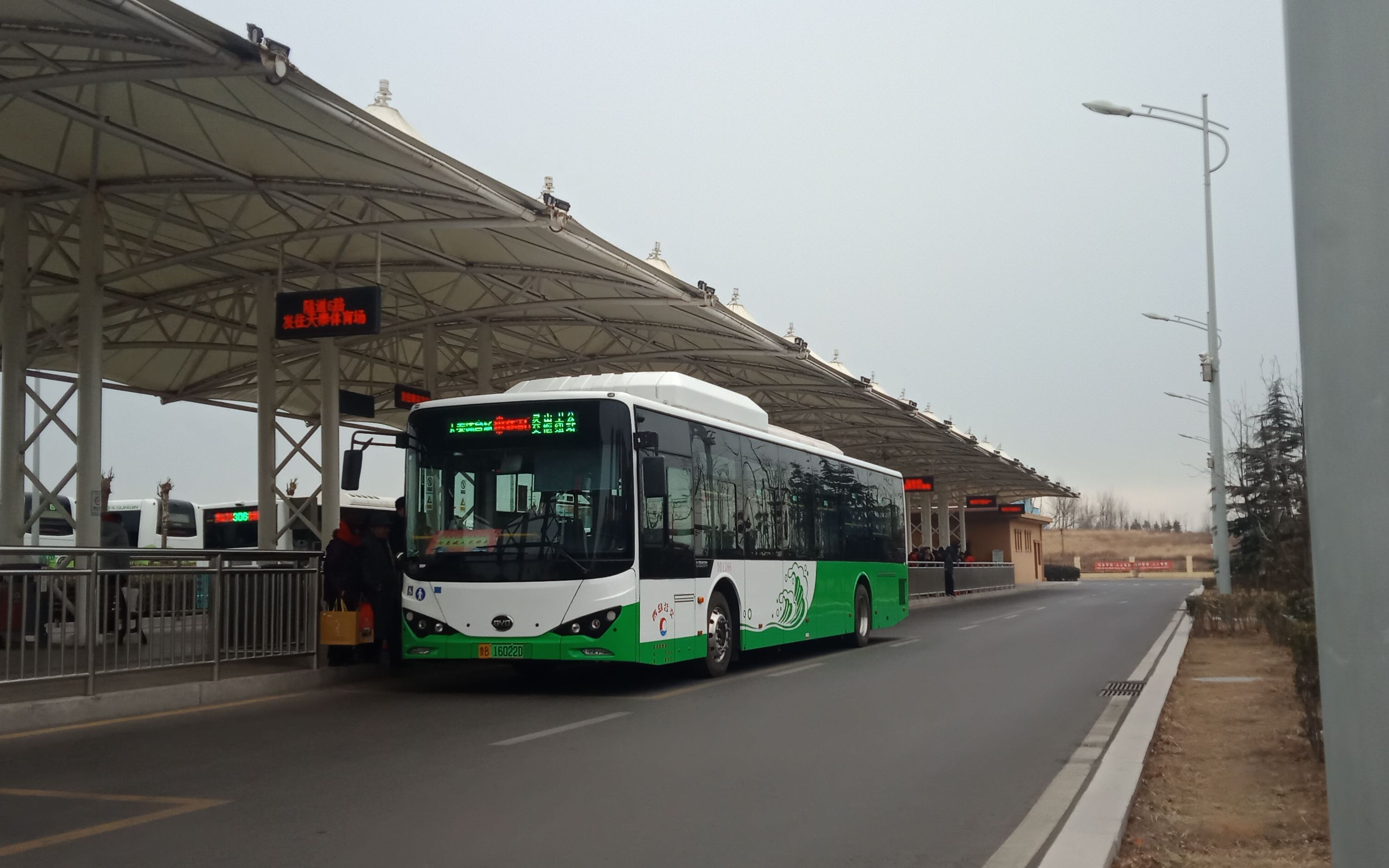 povno12青岛公交隧道6路全程pov