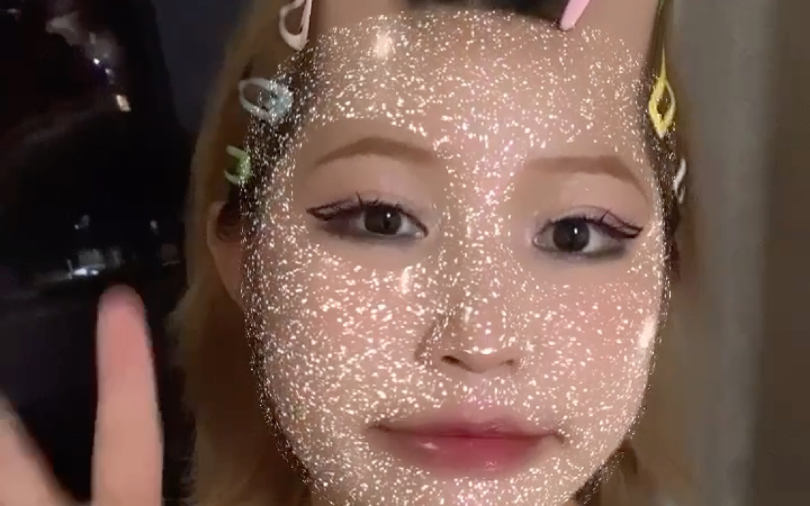 活动作品是谁亚文化少女哈哈哈哈哈哈