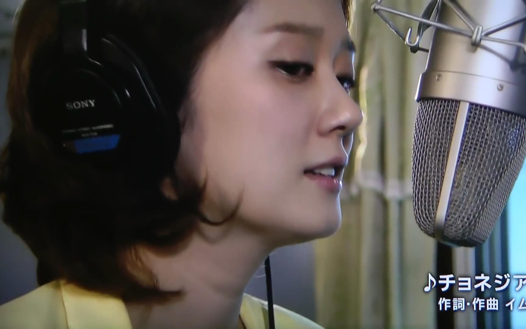 张娜拉日本节目采访演唱天涯之雅