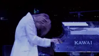 Download Video: [YOSHIKI] 他真的是难得一见的摇滚天才，可他的古典乐却也让人为之倾倒。林佳树的