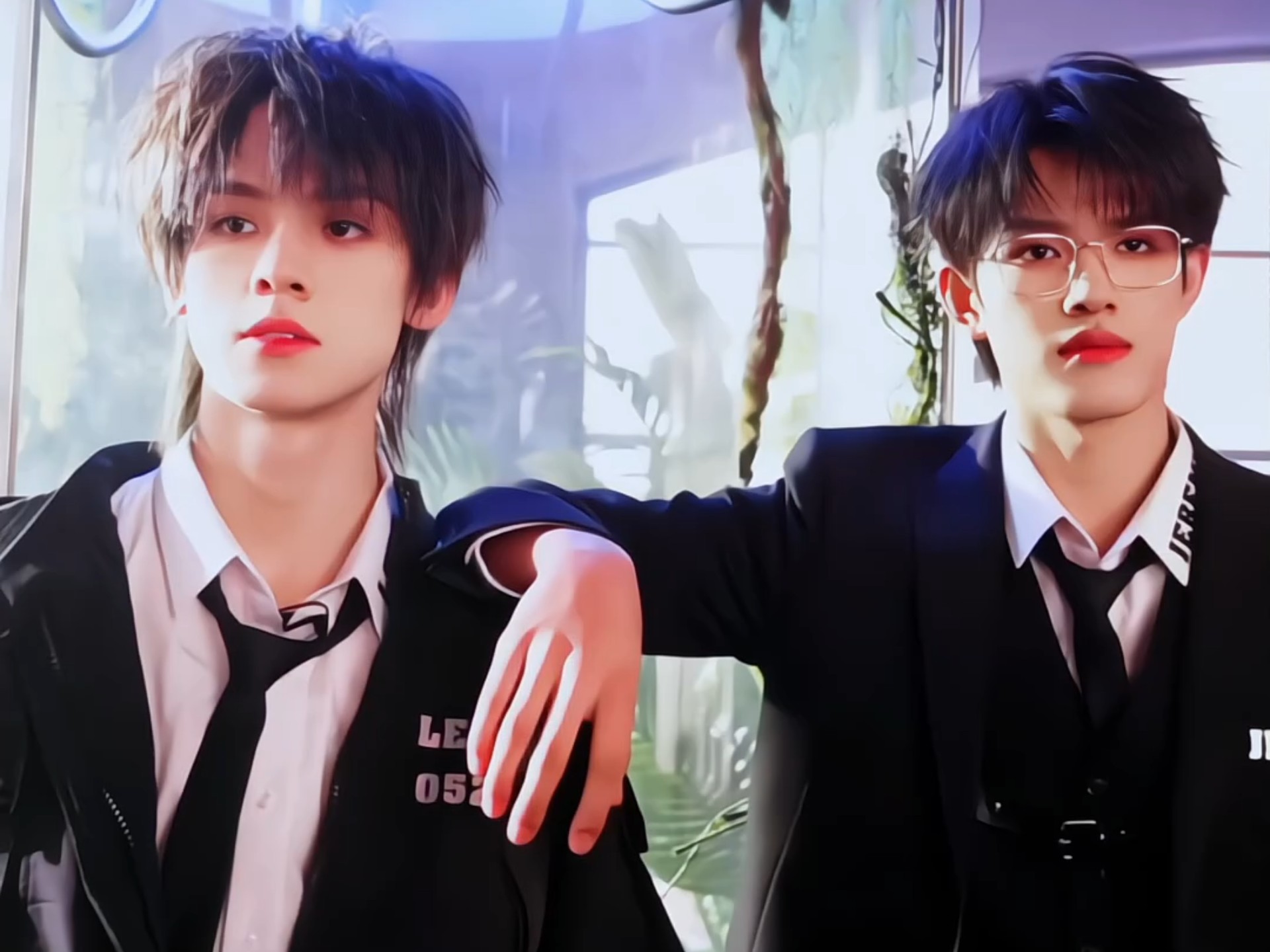 张极左航丨我好帅的一对儿女