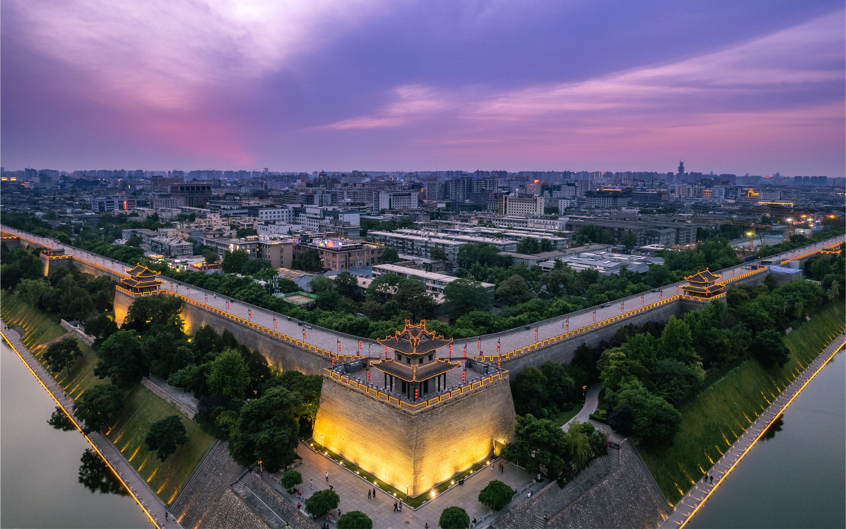 航拍西安城墙全景图图片