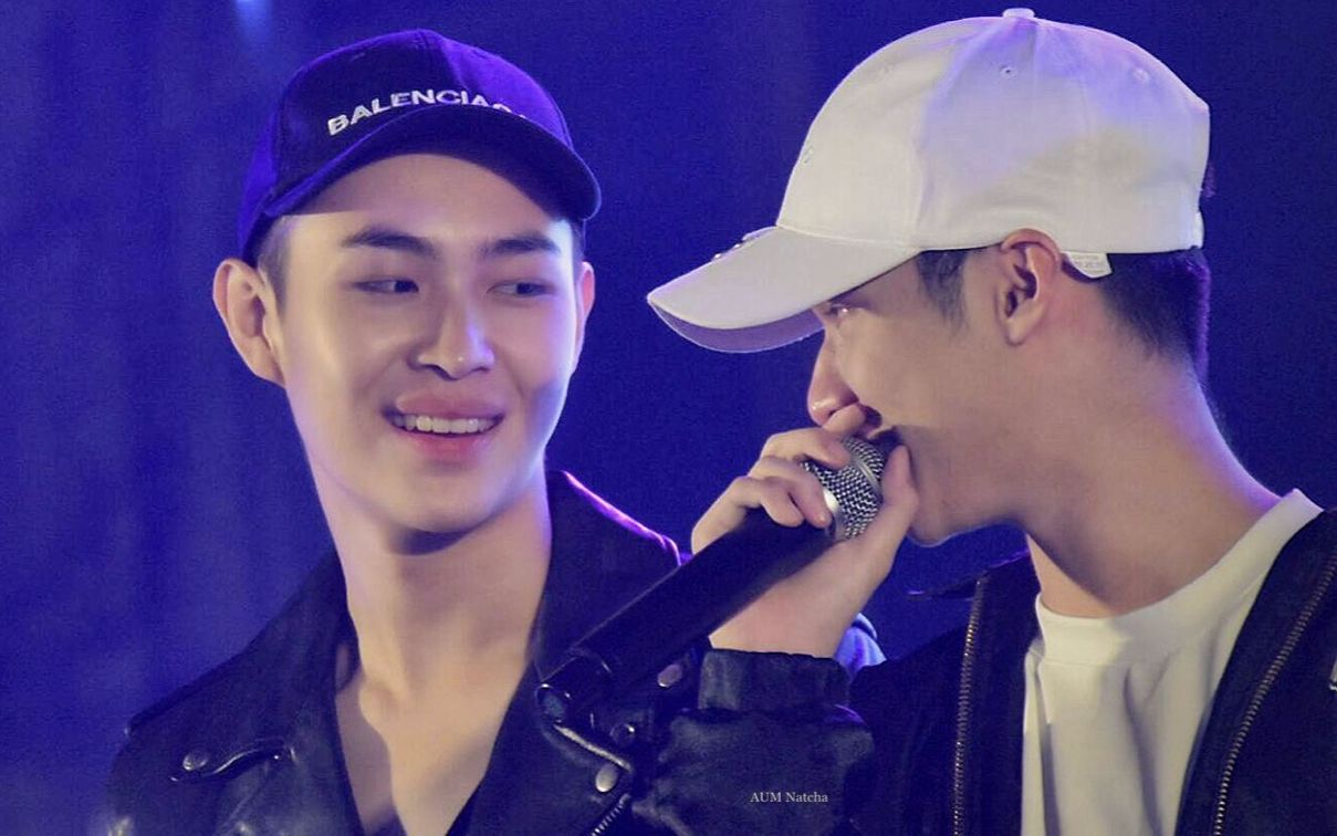 boompeak爱来了别错过第二季告别演唱会20170826维密走秀bp合唱大合唱