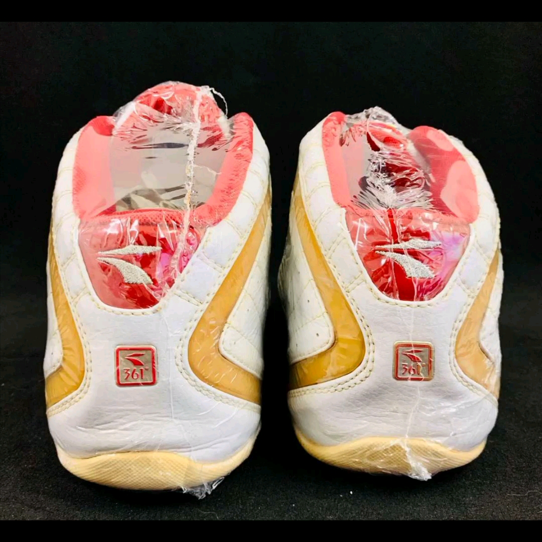 国产361度元年老标篮球鞋当时还叫别克篮球鞋