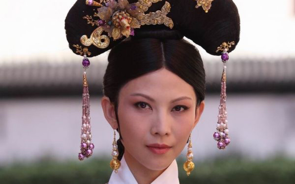 甄嬛传人物简介～宜修