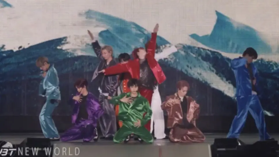 NEW WORLD』from 超特急BULLET TRAIN ARENA TOUR 2022「新世界-NEW 