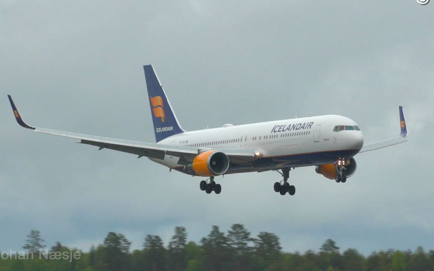 08engmvideo奥斯陆国际机场冰岛航空b767319er抵达