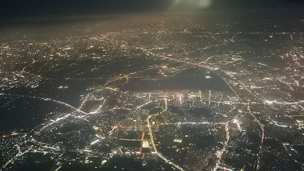 [图]从高空看大湾区的夜景