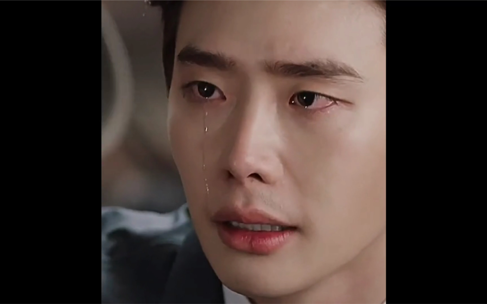 韩国男人的眼泪图片