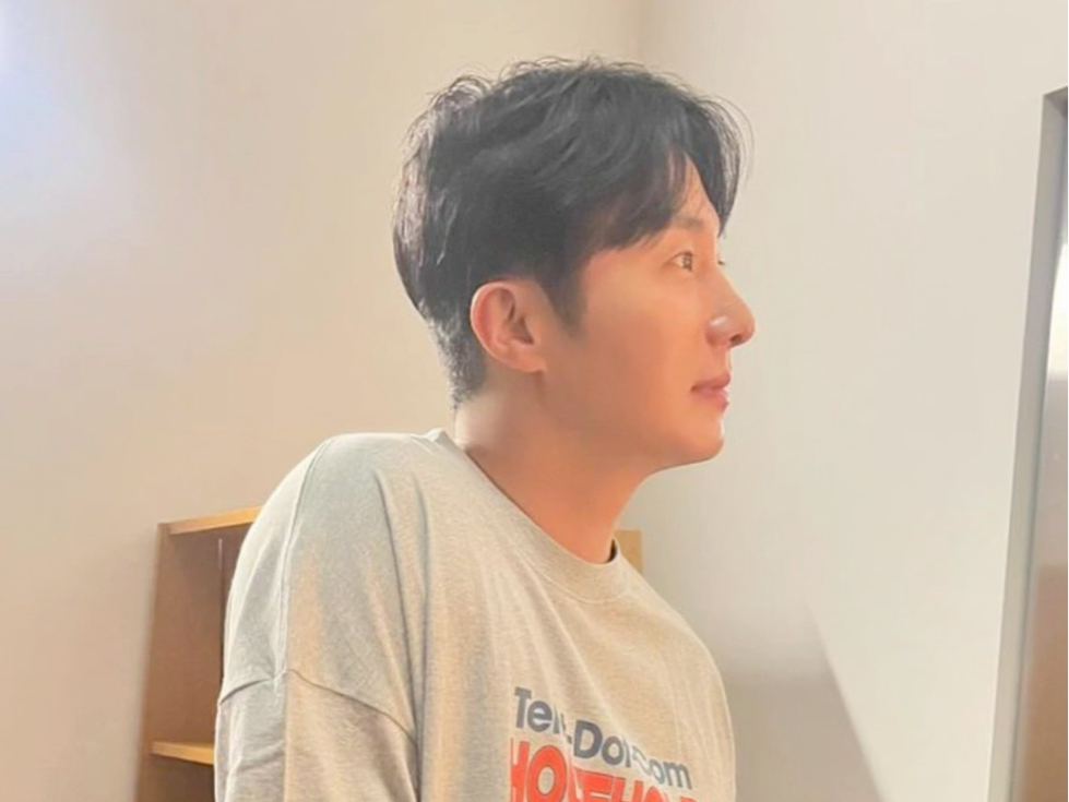 【丁一宇】韩星丁一宇|一宇说脚趾差点抽筋