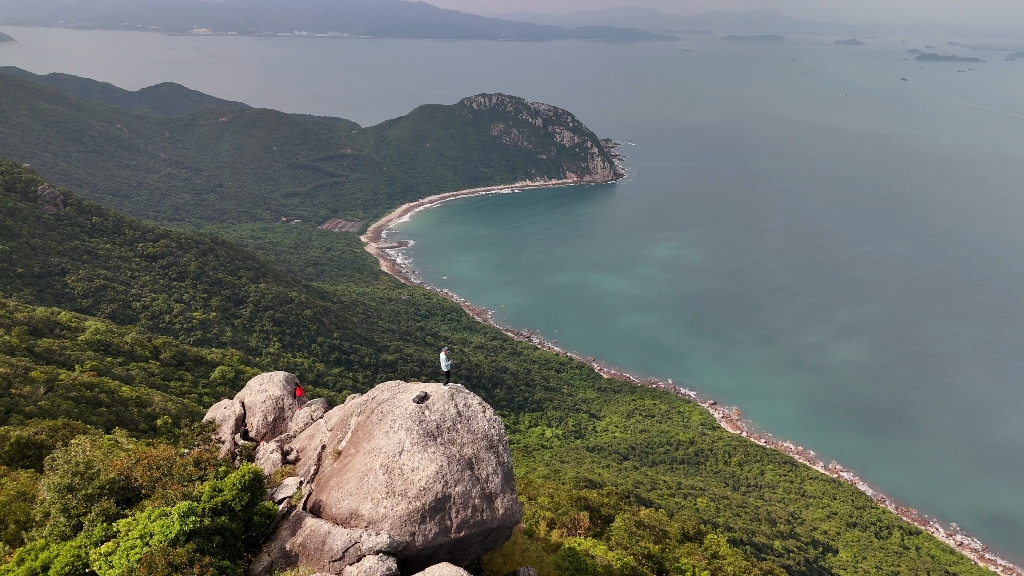 被国家地理评为中国十大最美海岸线之一位于深圳市大鹏半岛的徒步路线