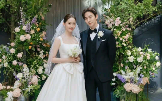 李俊昊和林允儿,过期糖来一波