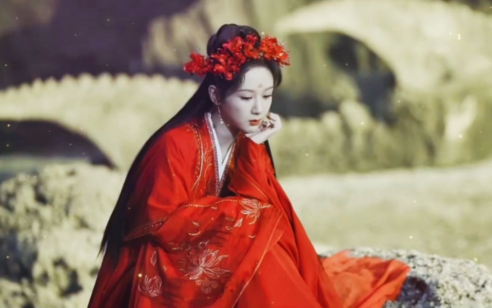 杨紫长相思杀青花絮