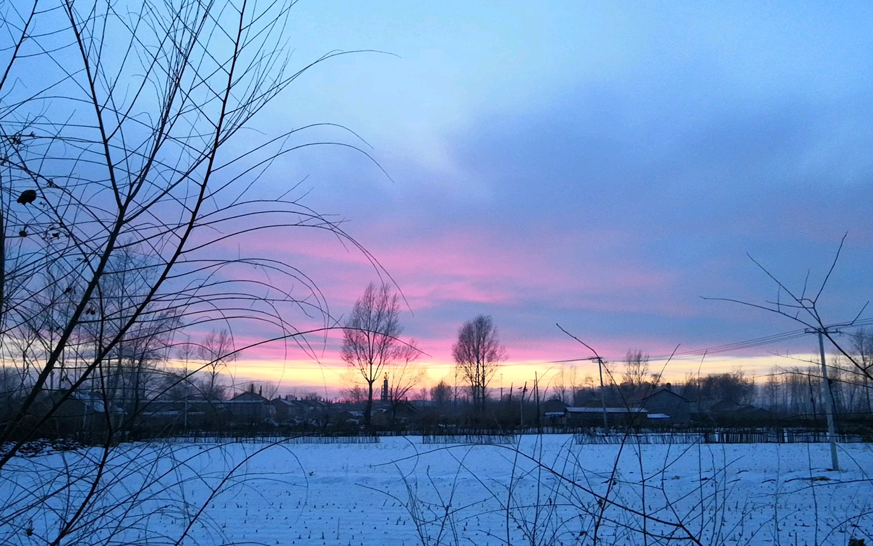 漂亮的紫色晚霞!