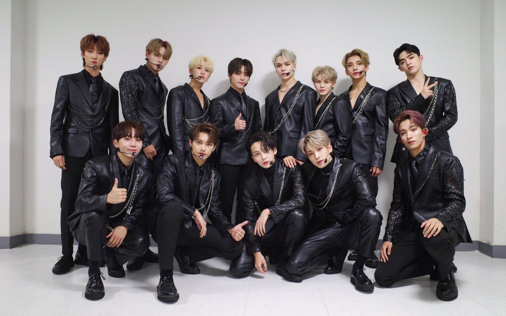 seventeen《毒:fear》人气歌谣回归舞台,小十七也太帅了吧!