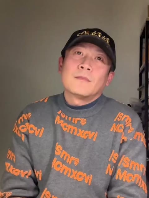 "神曲教父"张超到底有多牛?没学过音乐,却把凤凰传奇送上神坛