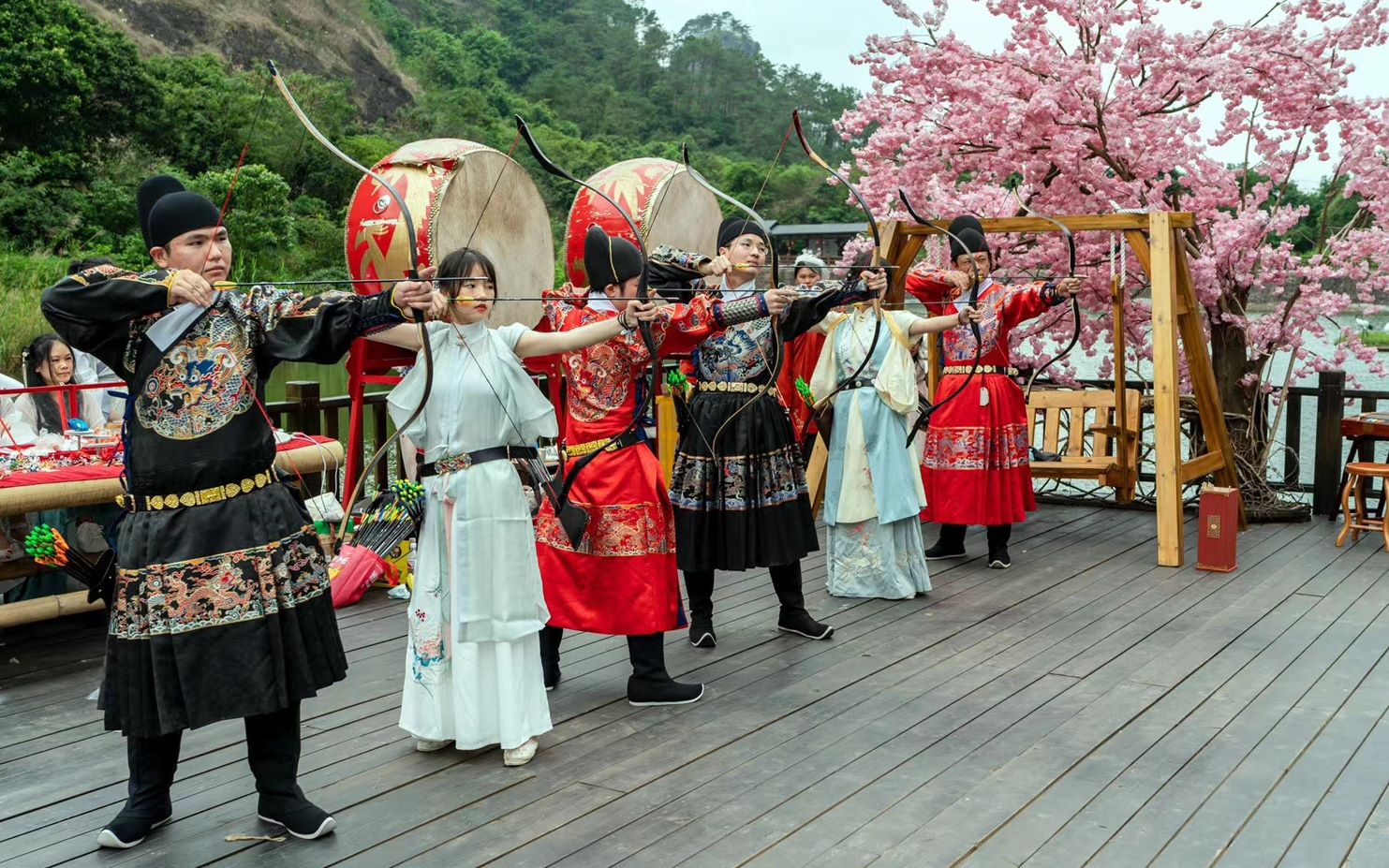 五一汉服文化活动中华传统文化展示箭阵