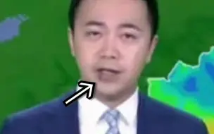 Télécharger la video: 网友发现康辉已连播6天新闻联播，郑丽已连播5天，隔壁天气预报主持人嘴上还顶着泡