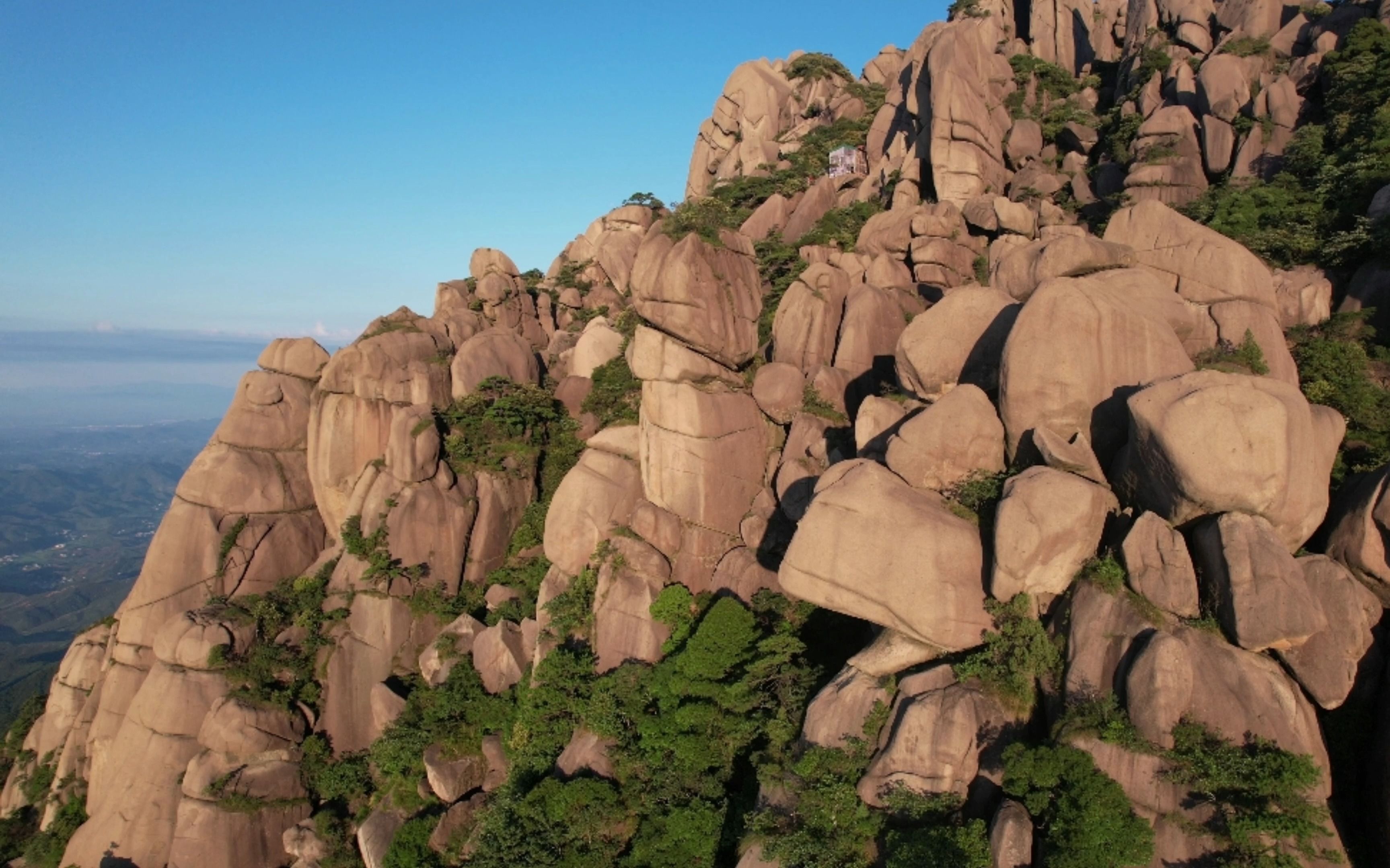 来看看江西灵山的天然花岗岩造型石