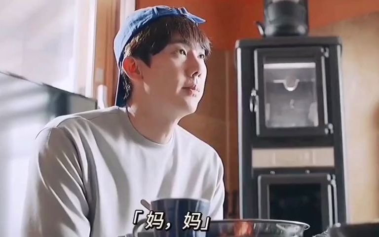 机智的医生生活妈妈小儿子想和你哥一样当神父没门