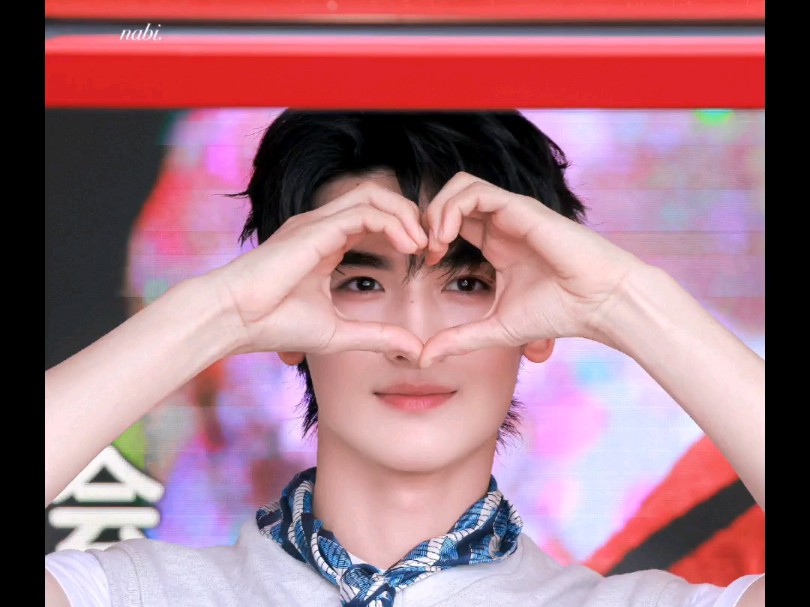 2024.5.16.饼干.小黄比心.