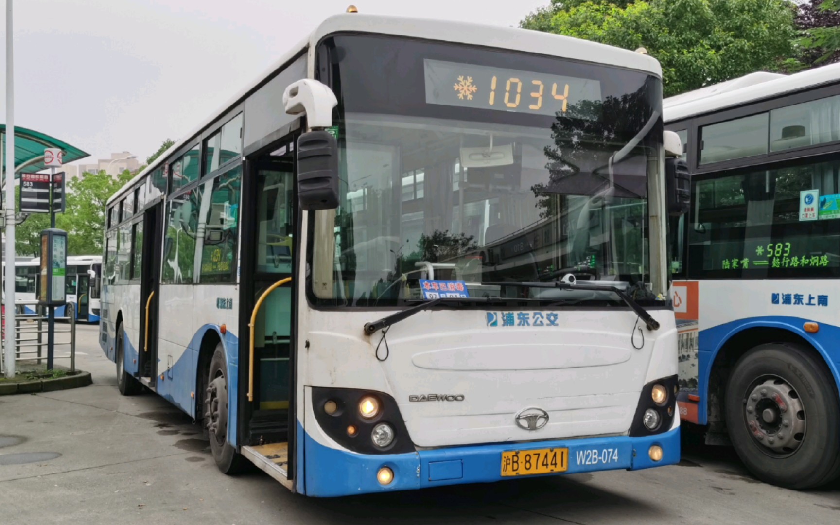 [pov180]上海浦东上南 1034路 芦恒路枢纽站→懿行路和炯路 前方展望