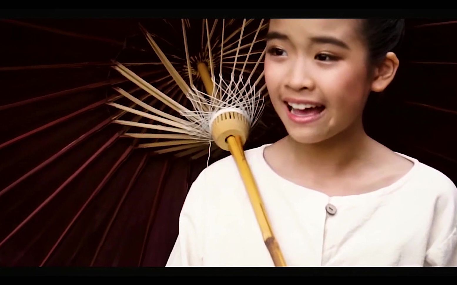 剧202721212829282026252325-《戛萨珑花香