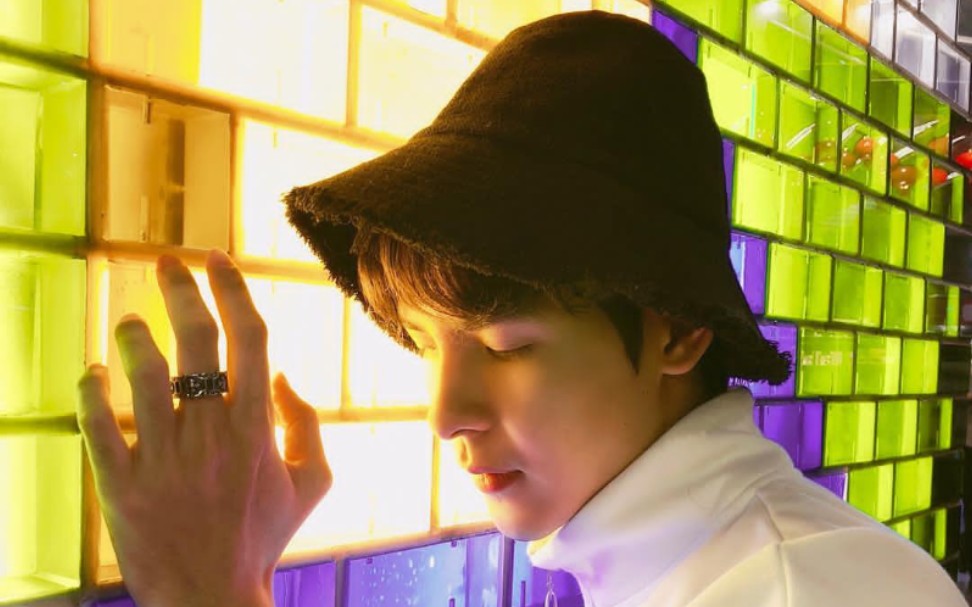 denis邓2018年出演的mv,之后邓邓自己又剪的_哔哩哔哩_bilibili