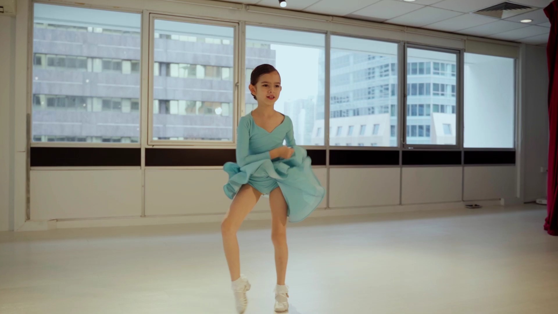 家坡小姑娘舞蹈恰恰舞