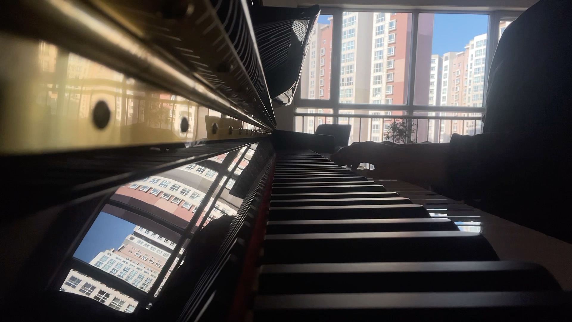 【钢琴】雨滴-尚先生 前奏 "如果说人生在世有什么快乐可言 我觉得