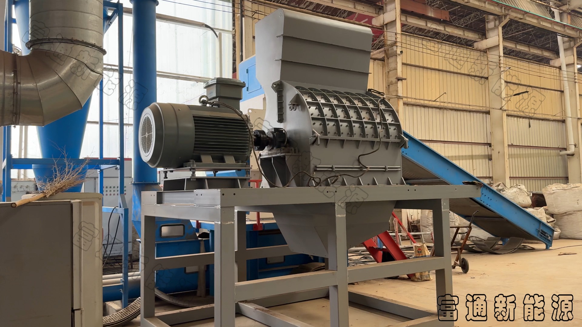 时产5吨左右1500型木材粉碎机#木屑粉碎机#大型木材粉碎机#生物质颗粒