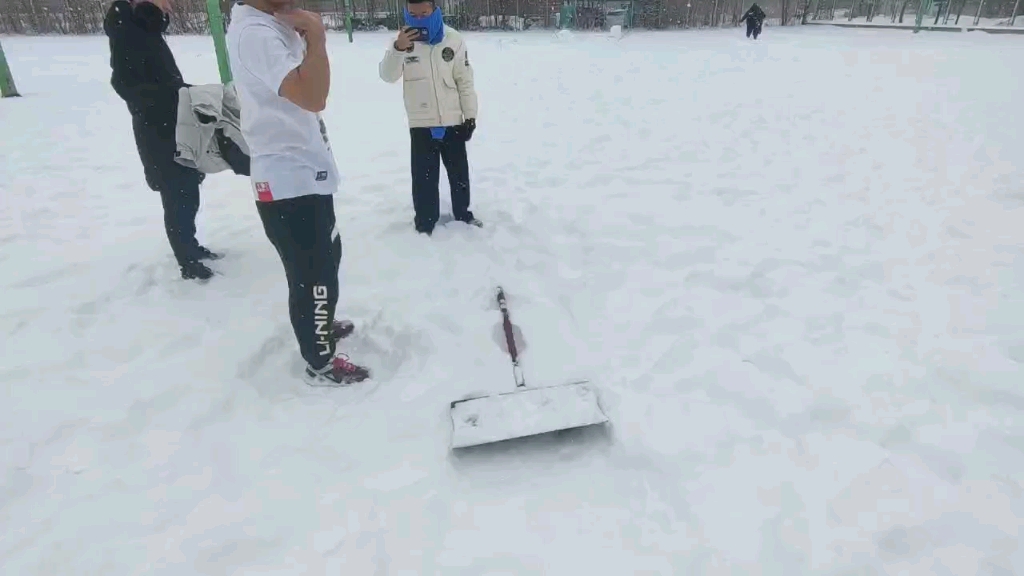 [图]初见雪的日常